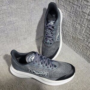 Hoka One One Mach 6 Youth Size US 6.5MD Black White Textile Road Running Sneaker